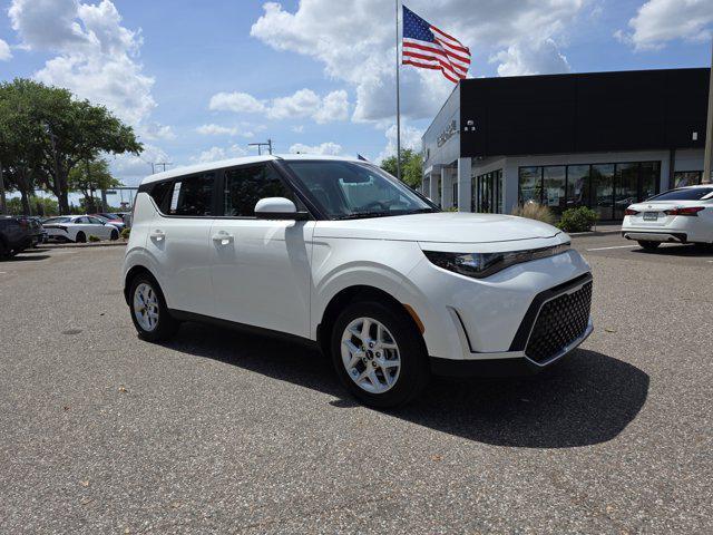 used 2025 Kia Soul car, priced at $21,959