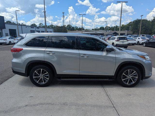 used 2019 Toyota Highlander car, priced at $24,916