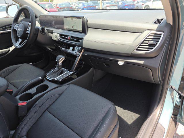 new 2025 Kia Seltos car, priced at $28,352