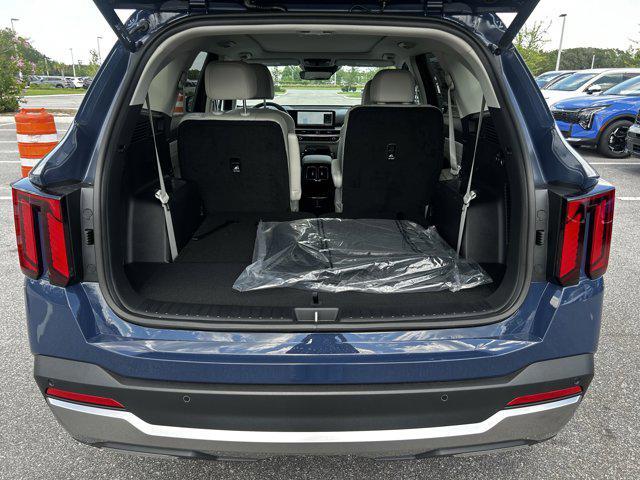new 2025 Kia Sorento car, priced at $40,286