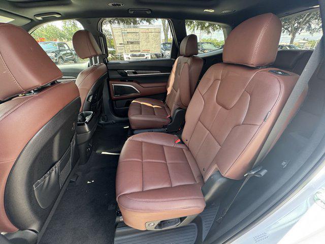new 2025 Kia Telluride car, priced at $46,699
