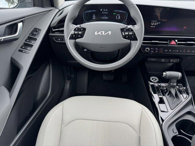 new 2025 Kia Niro car, priced at $30,713