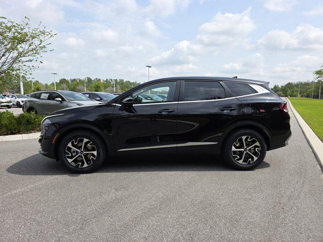 new 2025 Kia Sportage car, priced at $28,318