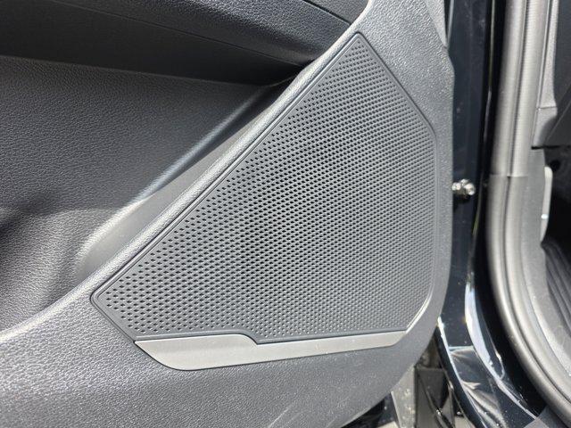 new 2025 Kia Sportage car, priced at $28,318