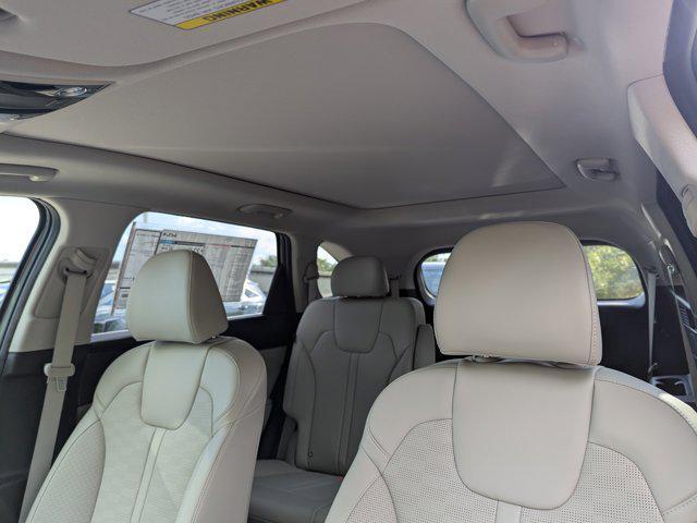 new 2025 Kia Sorento car, priced at $39,579