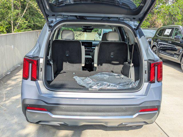 new 2025 Kia Sorento car, priced at $39,579
