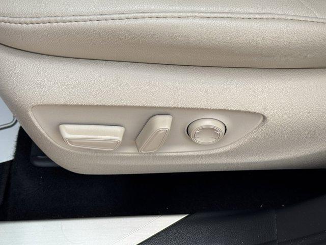 used 2021 Toyota Highlander Hybrid car, priced at $35,895