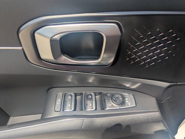 new 2025 Kia Sorento Hybrid car, priced at $39,167