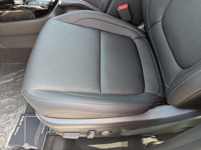 new 2025 Kia Seltos car, priced at $28,936