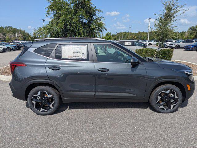new 2025 Kia Seltos car, priced at $28,936