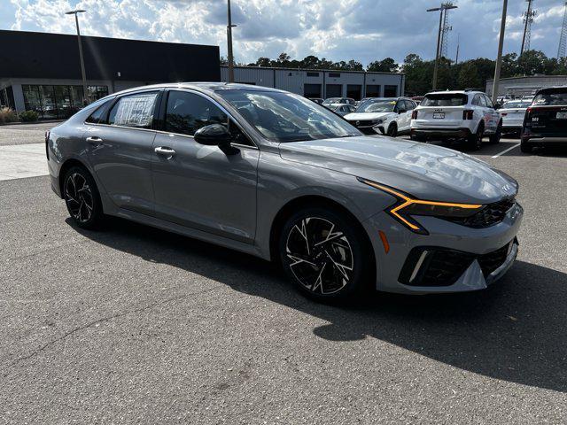 new 2025 Kia K5 car, priced at $29,937