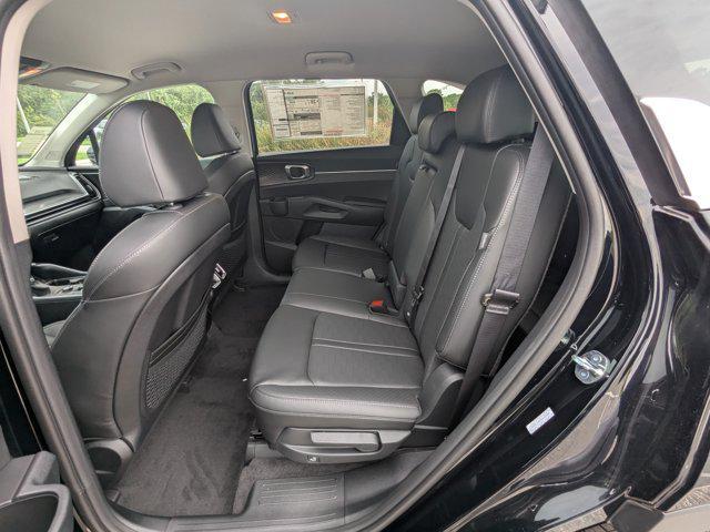 new 2025 Kia Sorento car, priced at $32,617
