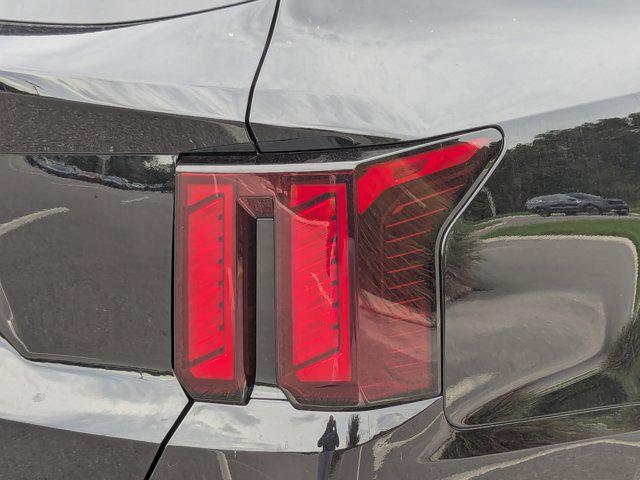 new 2025 Kia Sorento car, priced at $32,617