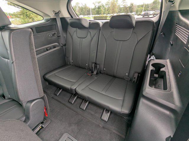 new 2025 Kia Sorento car, priced at $32,617
