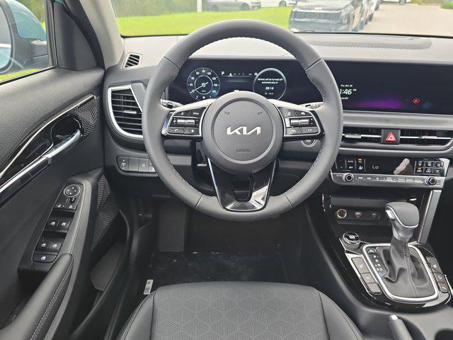 new 2026 Kia Seltos car, priced at $28,285