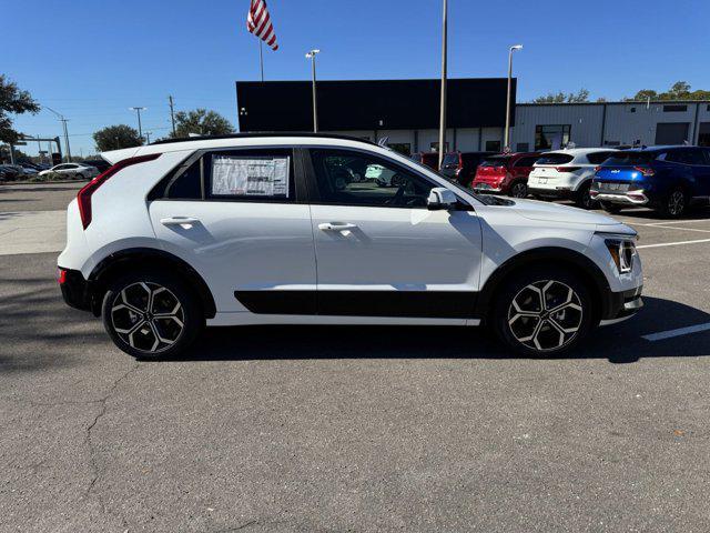 new 2025 Kia Niro car, priced at $33,184