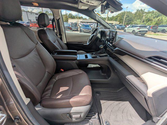 used 2024 Toyota Sienna car, priced at $49,949