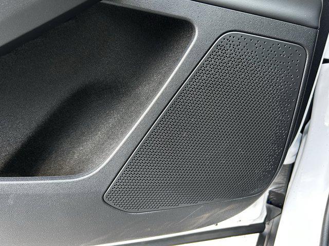 new 2025 Kia EV6 car, priced at $44,564