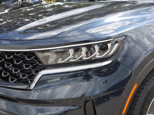 used 2023 Kia Sorento Hybrid car, priced at $26,849