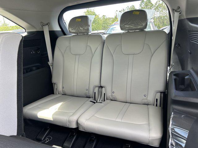 new 2025 Kia Sorento car, priced at $35,992