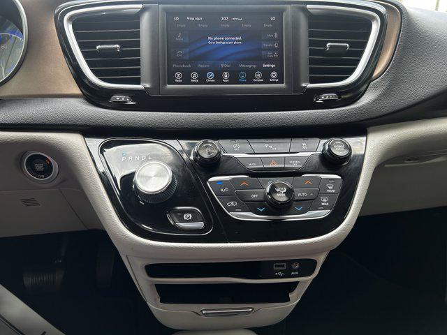 used 2018 Chrysler Pacifica car, priced at $16,437