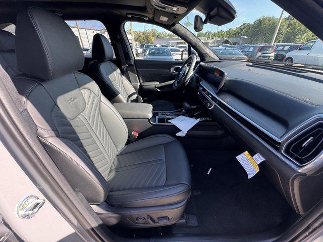 new 2025 Kia Sorento car, priced at $43,870