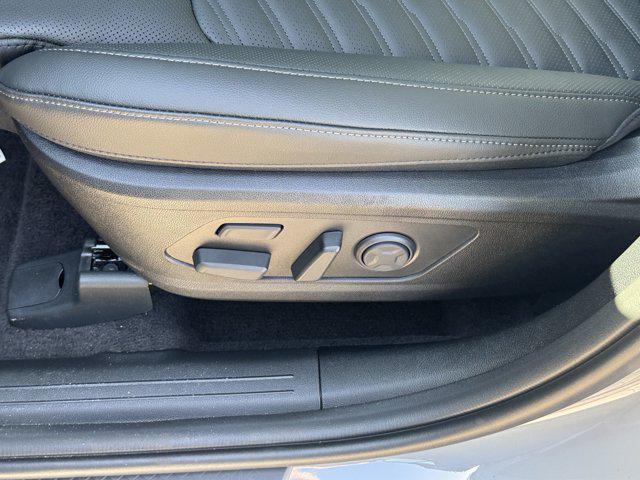 new 2025 Kia Sorento car, priced at $43,870