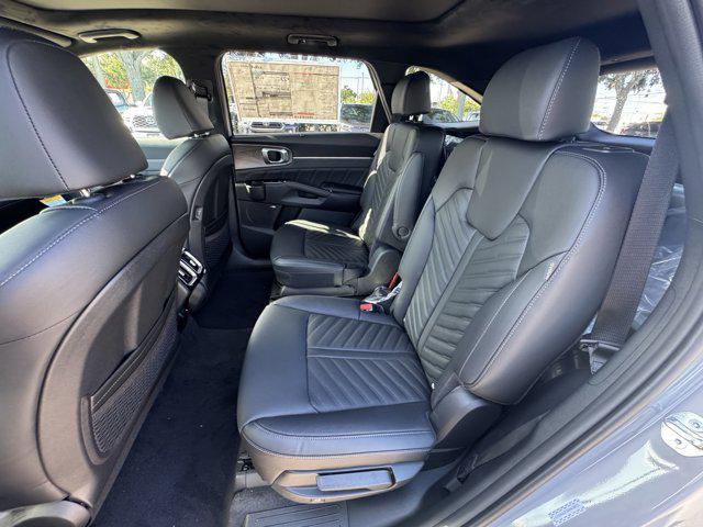 new 2025 Kia Sorento car, priced at $43,870
