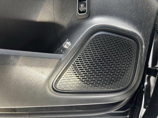 used 2021 Mercedes-Benz GLB 250 car, priced at $27,817