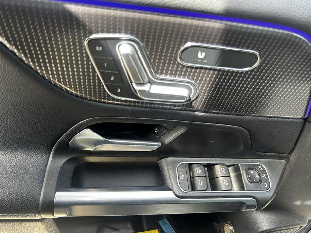 used 2021 Mercedes-Benz GLB 250 car, priced at $27,817