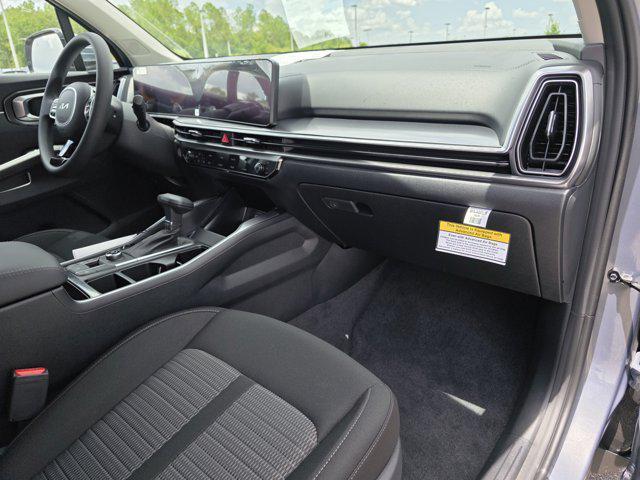 new 2025 Kia Sorento car, priced at $30,999