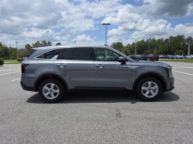 new 2025 Kia Sorento car, priced at $30,999
