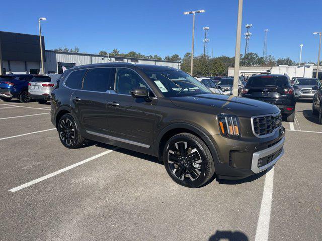 used 2024 Kia Telluride car, priced at $43,387