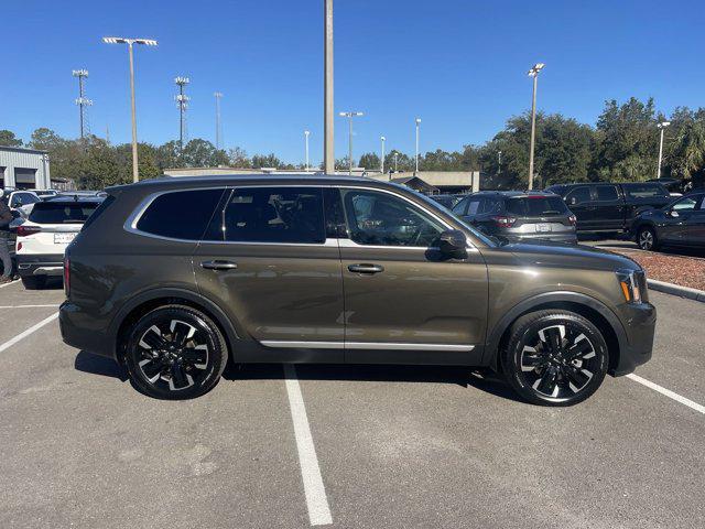 used 2024 Kia Telluride car, priced at $43,387