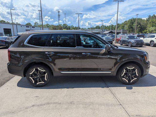 used 2023 Kia Telluride car, priced at $32,922