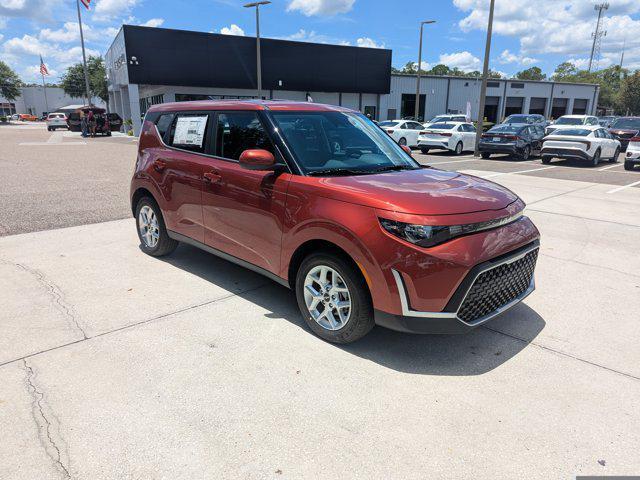 new 2025 Kia Soul car, priced at $21,423