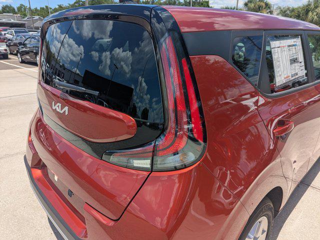 new 2025 Kia Soul car, priced at $21,423