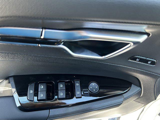 new 2025 Kia Sportage car, priced at $35,068