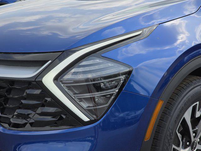 new 2025 Kia Sportage car, priced at $28,220