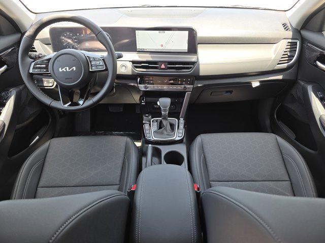 new 2025 Kia Seltos car, priced at $28,496