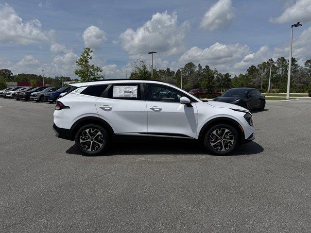 new 2025 Kia Sportage car, priced at $30,137