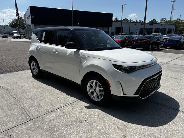 used 2025 Kia Soul car, priced at $23,815