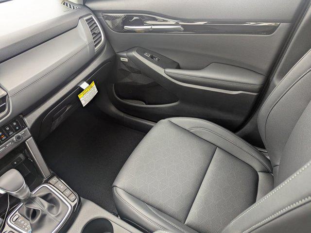 new 2025 Kia Seltos car, priced at $31,960