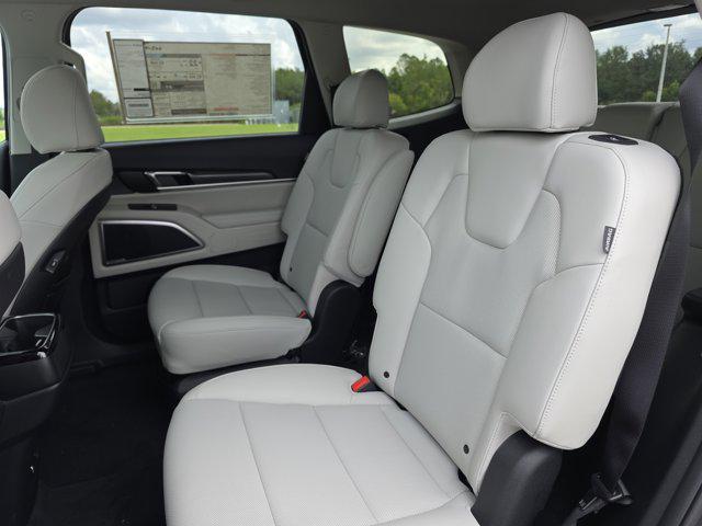 new 2025 Kia Telluride car, priced at $40,712
