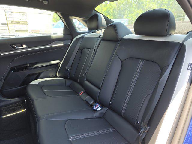 new 2025 Kia K5 car, priced at $28,000