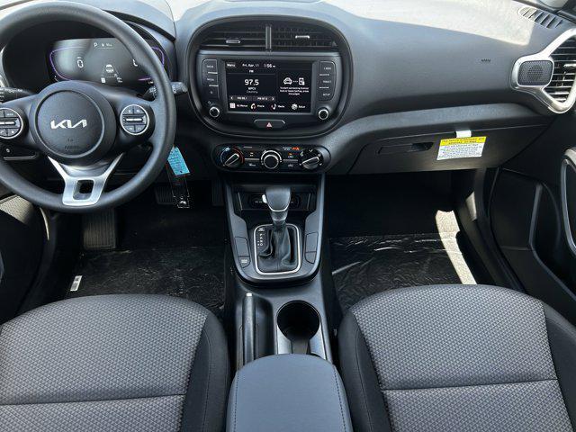 new 2025 Kia Soul car, priced at $21,399