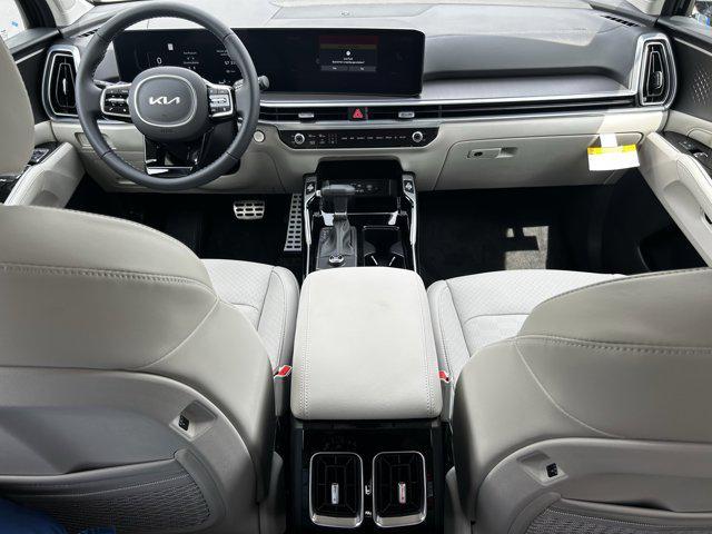 new 2025 Kia Sorento car, priced at $39,433