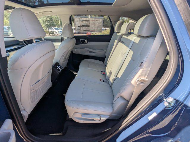 new 2025 Kia Sorento car, priced at $34,322