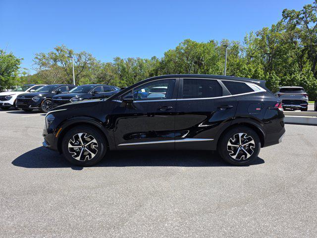 new 2025 Kia Sportage car, priced at $28,162