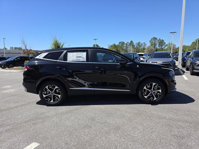 new 2025 Kia Sportage car, priced at $28,162